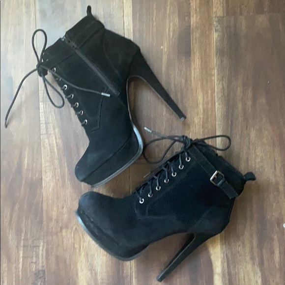 Aldo Bootie - Picture 1 of 6